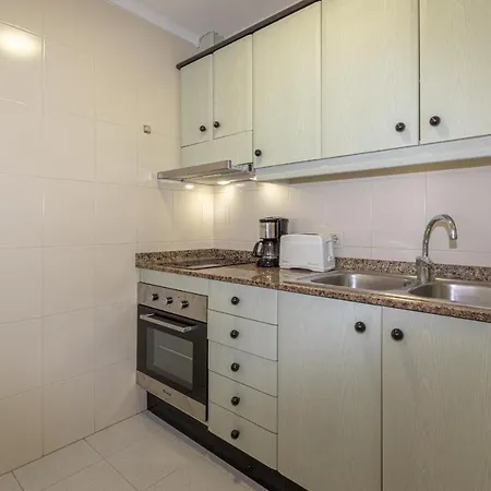 Msv Toramar H Apartment